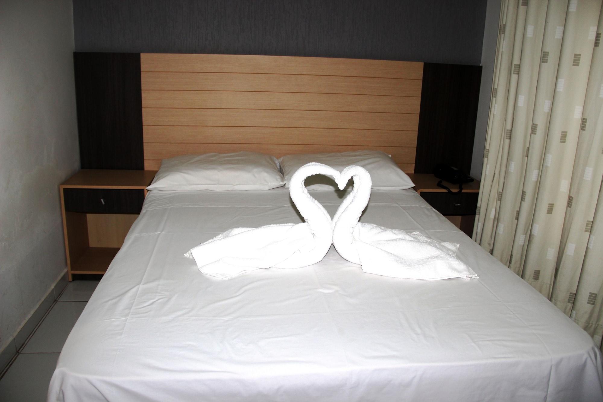 Muffato Plaza Hotel Foz do Iguacu Exterior photo