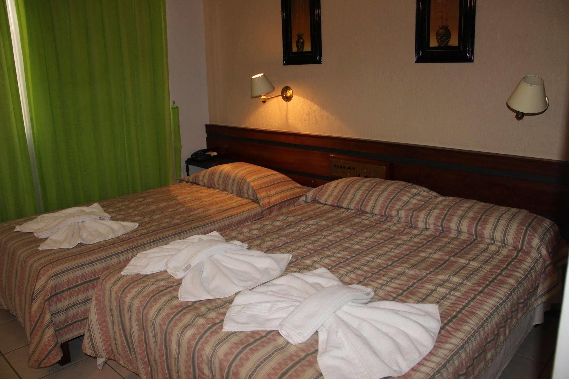 Muffato Plaza Hotel Foz do Iguacu Exterior photo